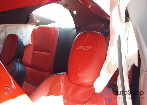 2013 Chevrolet Camaro 2Ss from USA, damaged, VIN 2G1FT1EW8D9150558